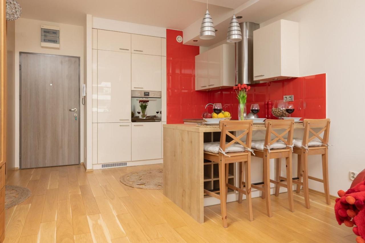 Osiedle Intenso Warszawa Wola By Noclegi Renters Exteriör bild